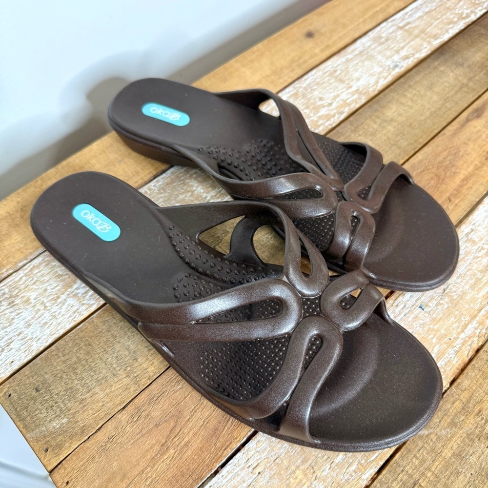 OKA b. Women's Brown Slide Slip on  Waterproof Sandals Size Large - Picture 3 of 12